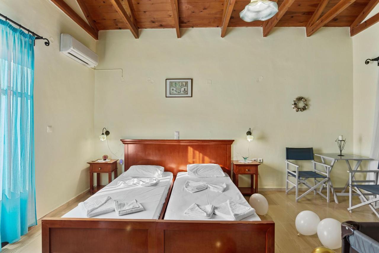 Iliopetra Aparthotel Douliana Exterior photo