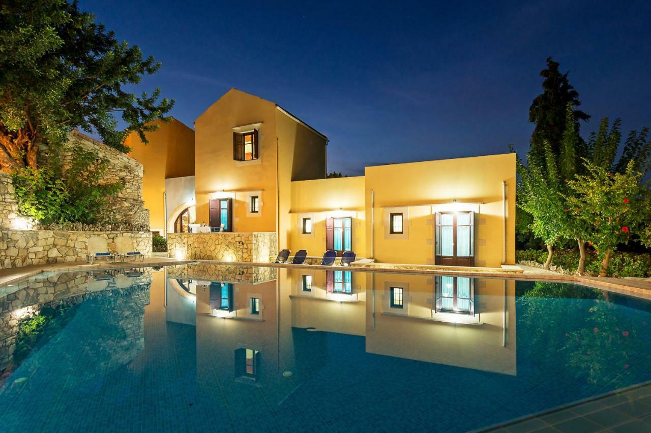 Iliopetra Aparthotel Douliana Exterior photo