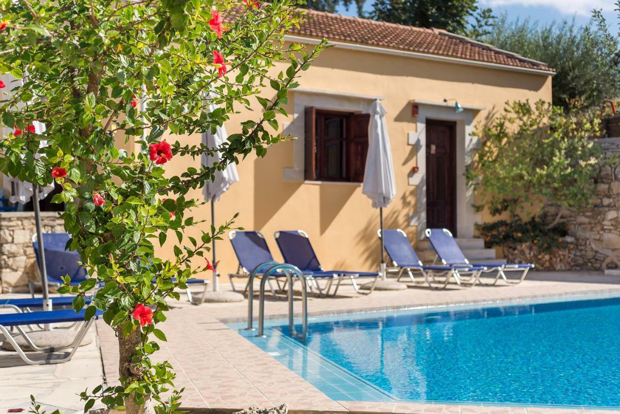 Iliopetra Aparthotel Douliana Exterior photo